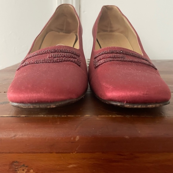 Vintage Gucci Heels, Ruby Red, 8.5 - Picture 3 of 5